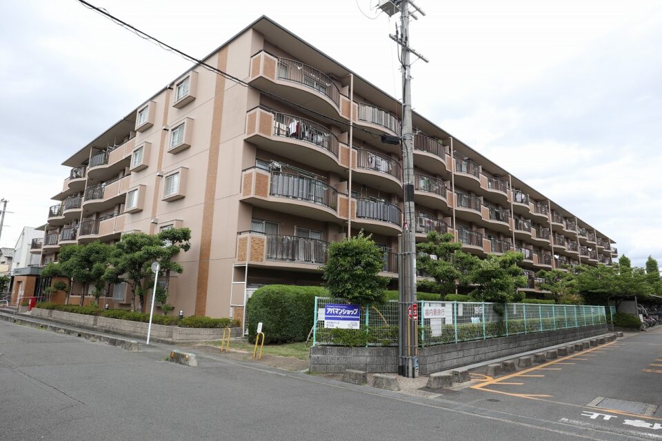 シャルマンコーポ新田辺　≪中古マンション≫【7052702】
